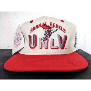 NEW UNLV Vegas 90s Runnin Rebels CARDINAL Cap snapback red Youngan NCAA vintage